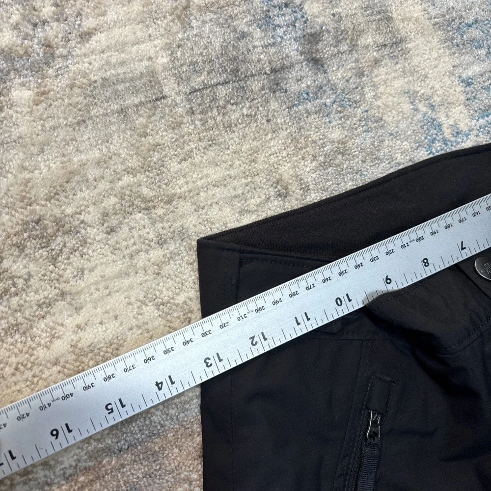 The North Face Boys Freedom Insulated Snow Pants‎ M 10/12 Black NWT